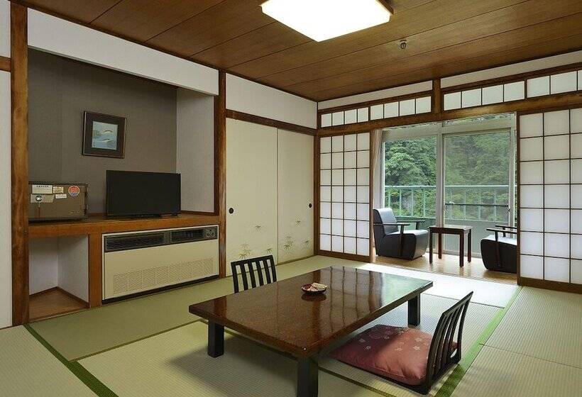 Номер Economy, Kinugawa Royal