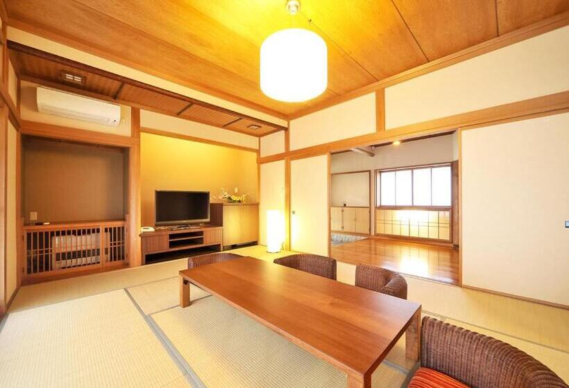 Номер Deluxe, Takanosukan