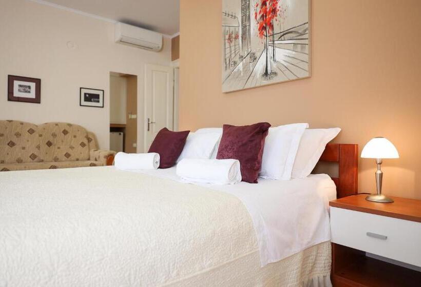 Номер Deluxe, Rooms Goga