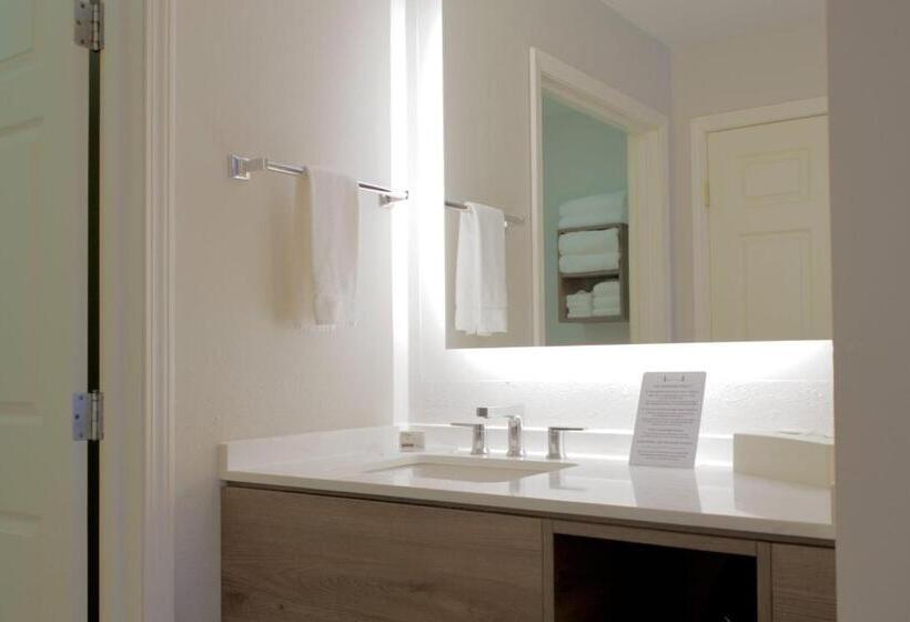 Люкс Кровать Кинг, Staybridge Suites Akron Stow Cuyahoga Falls, An Ihg