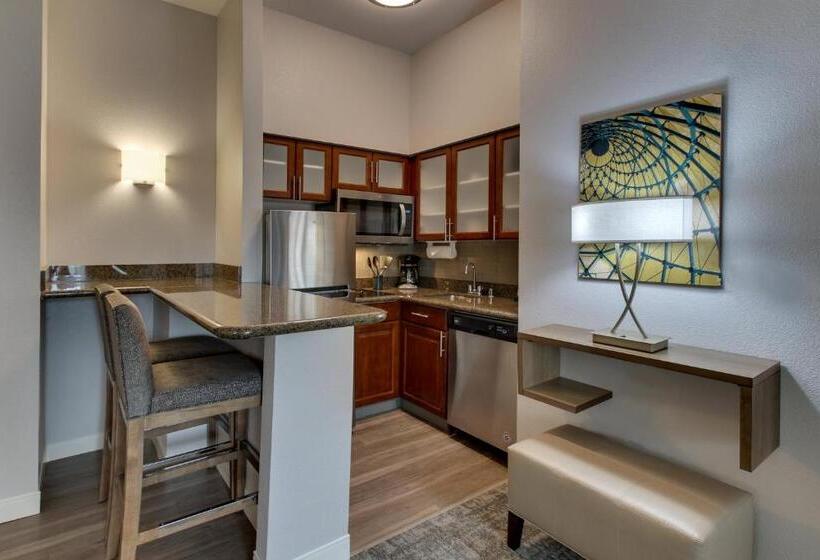 Люкс 2 Спальни, Staybridge Suites Missoula, An Ihg