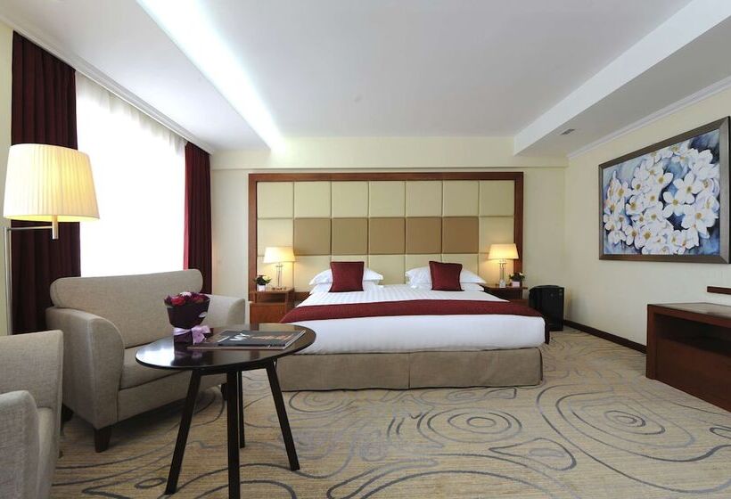 اتاق لوکس, Kempinski Hotel Khan Palace