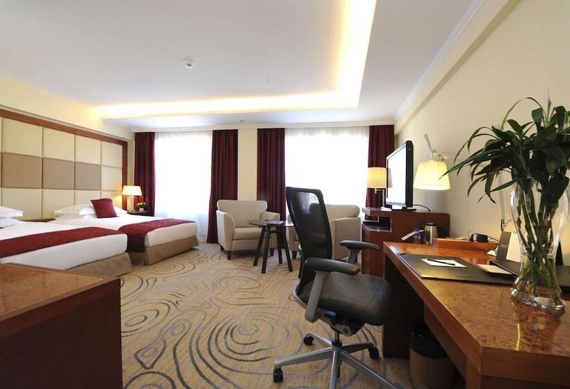 اتاق سوپریور, Kempinski Hotel Khan Palace