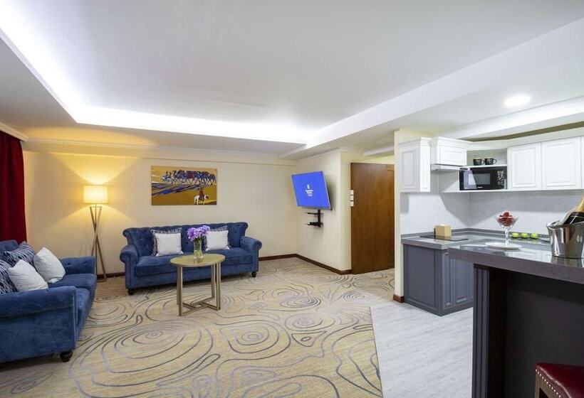 سوییت لوکس, Kempinski Hotel Khan Palace