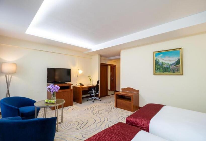 اتاق لوکس, Kempinski Hotel Khan Palace