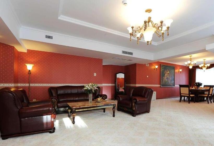 سوئیت پرزیدنت, Kempinski Hotel Khan Palace