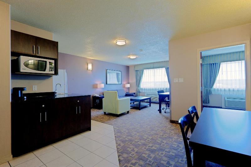 Suíte, Holiday Inn Express And Suites Dawson Creek, An Ihg