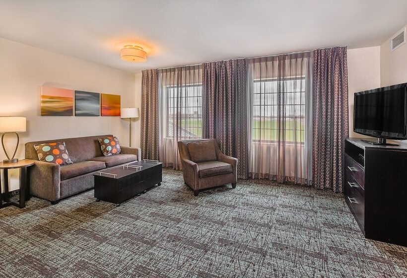 스위트, Staybridge Suites Bismarck, An Ihg