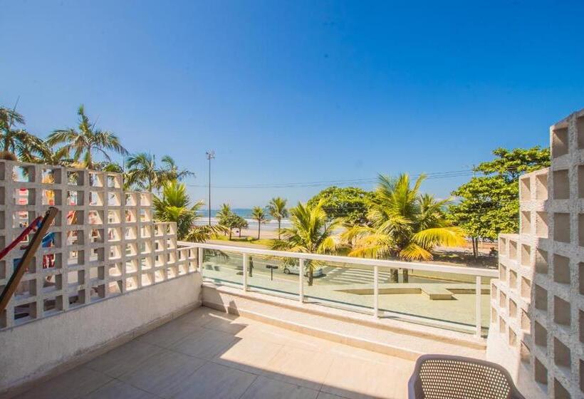 سوییت با چشم‌انداز دریا, Villareal Guaratuba   Caieiras