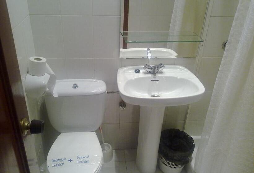 اتاق استاندارد, Moon Hostel Bio