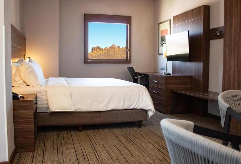 سوئیت با چشم‌انداز, Holiday Inn Express Guaymas, An Ihg