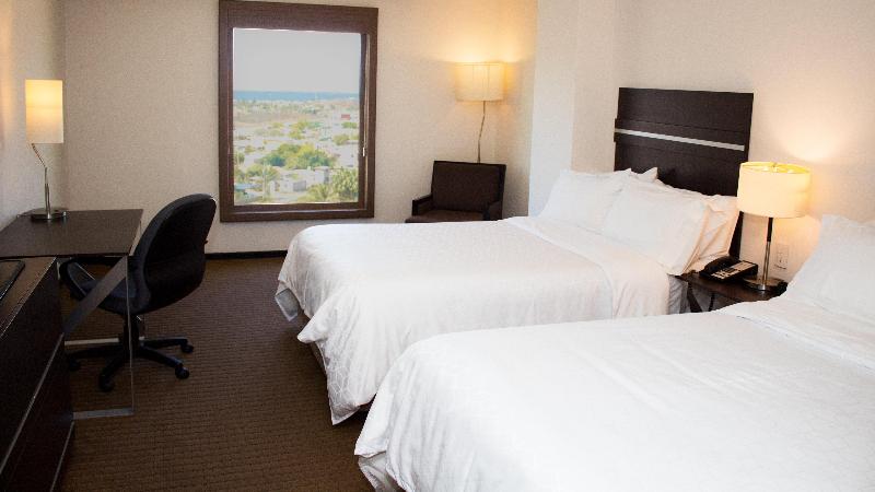 اتاق استاندارد با چشم‌انداز استخر, Holiday Inn Express Guaymas, An Ihg