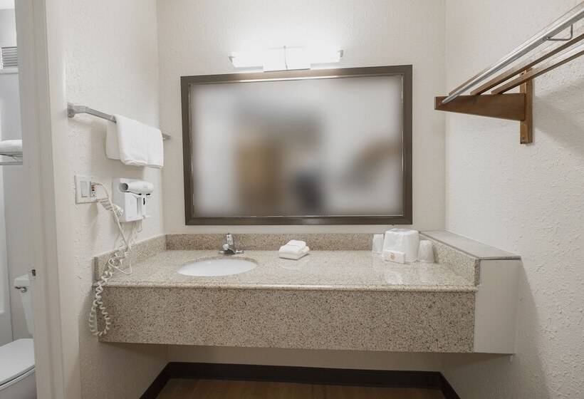デラックスルーム, Red Roof Inn Bishopville