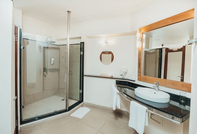 اتاق لوکس با چشم‌انداز باغ, Tamarina Golf & Spa Boutique