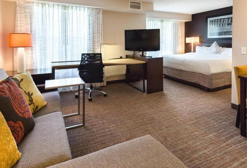 带大床的标准工作室, Residence Inn By Marriott Fort Collins