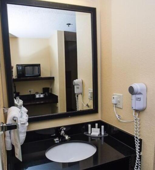 Стандартный Номер Кровать Кинг, Fairfield Inn & Suites By Marriott Boston Milford