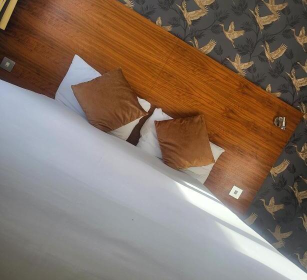 اتاق استاندارد, Stockwood Hotel   Luton Airport