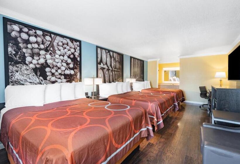 수피리어 룸, Super 8 By Wyndham Ukiah
