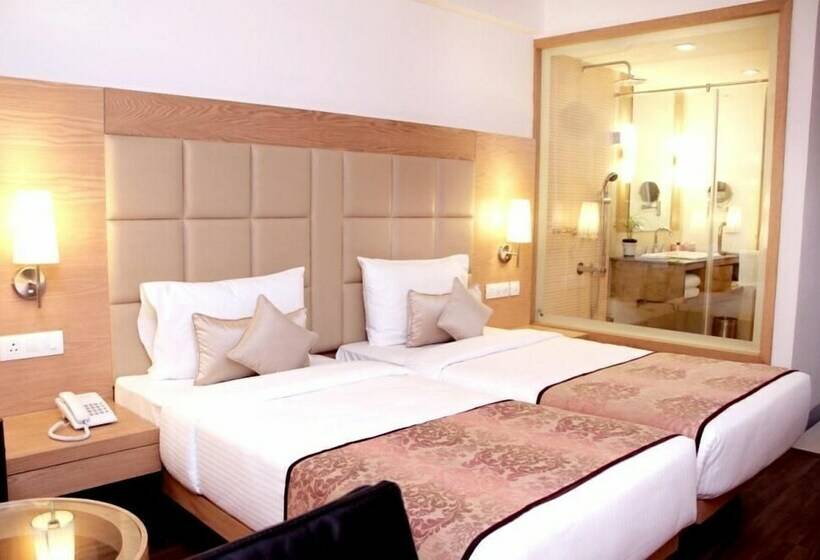Номер Superior, K Hotel