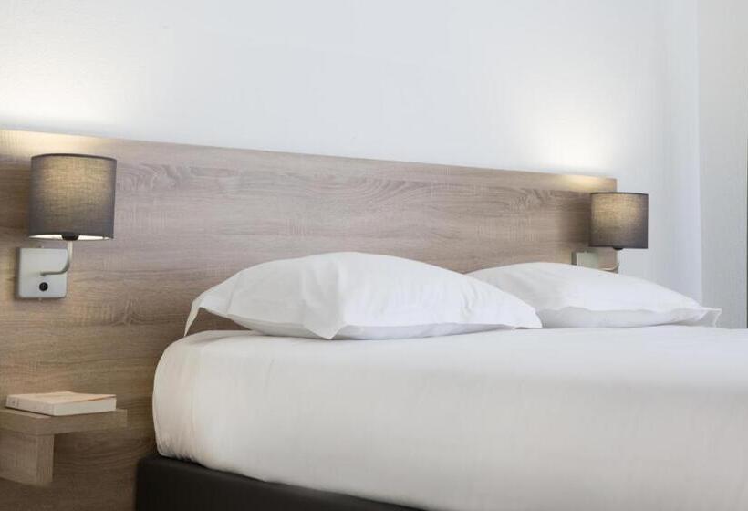 استودیوی استاندارد, Zenitude Hôtel Résidences La Versoix