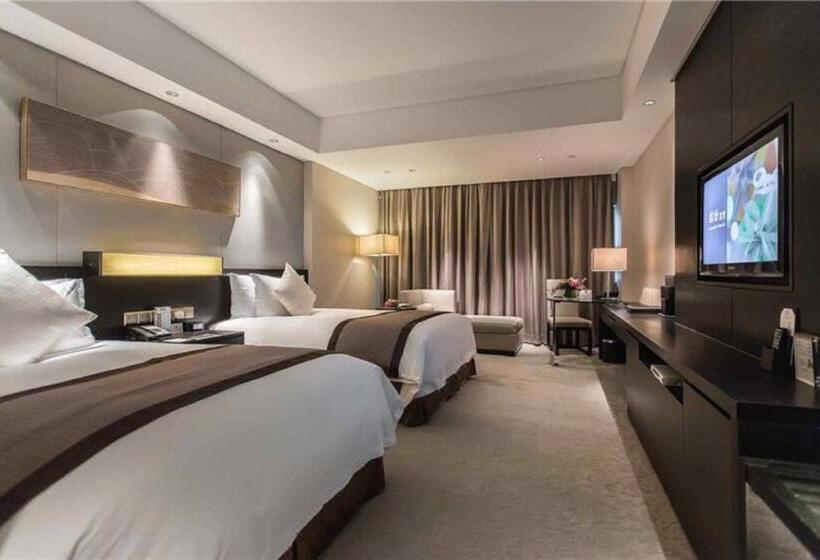 Номер Superior, Howard Johnson Ifc Plaza Ningbo