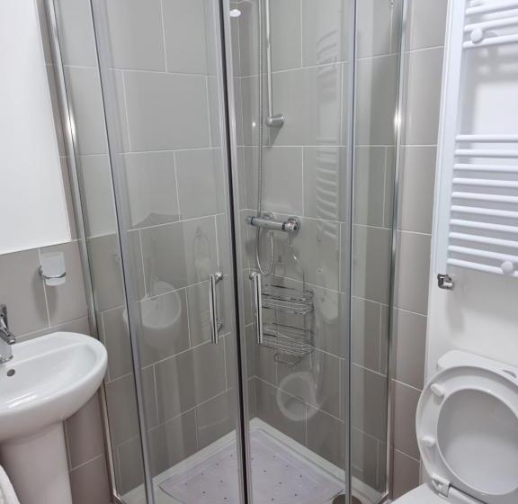 Deluxe Triple Room, Langley House