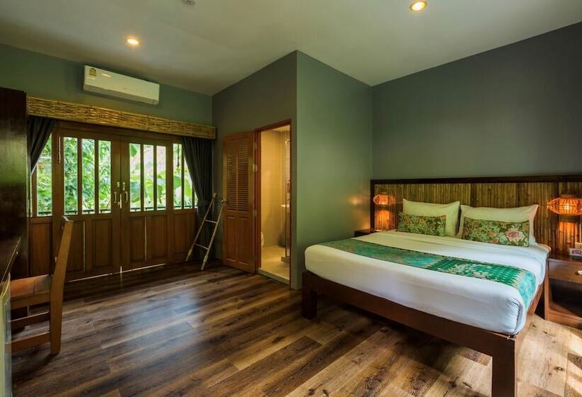 Номер Deluxe с Балконом, Railay Phutawan Resort