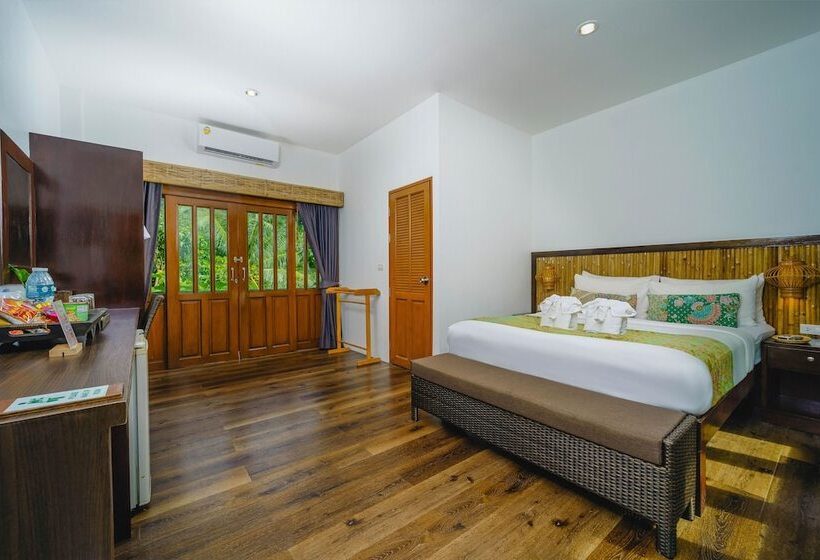 Номер Deluxe с Балконом, Railay Phutawan Resort