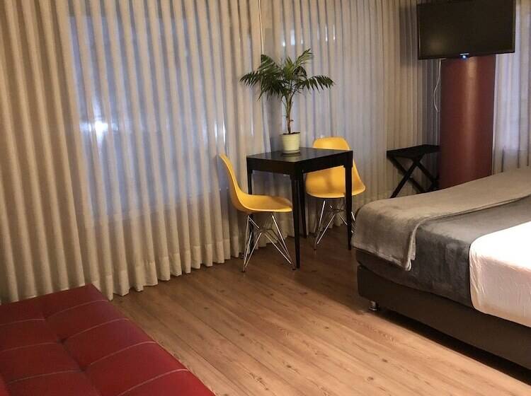 스탠다드 룸, Living 55