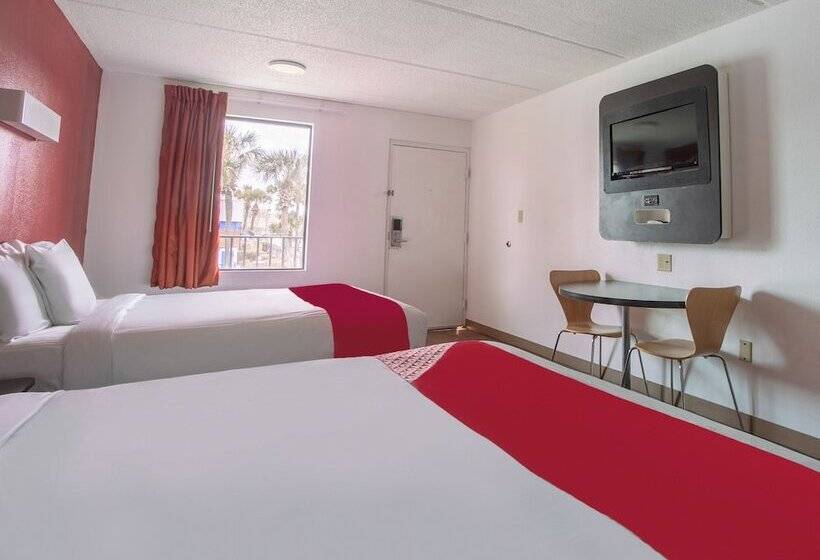 스탠다드 룸 더블 침대 2개, Motel 6 Lake Park