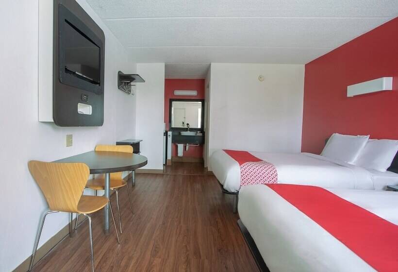 스탠다드 룸 더블 침대 2개, Motel 6 Lake Park