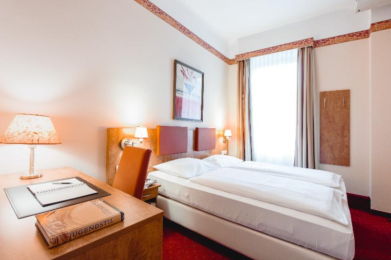 Номер Стандарт, Best Western Syracuse Downtown Hotel And Suites