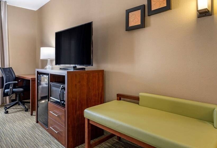 سوییت, Comfort Suites North