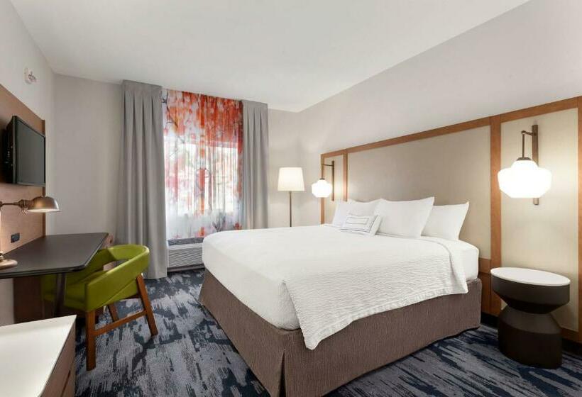 스탠다드 룸 킹사이즈 침대, Fairfield Inn By Marriott Visalia Sequoia