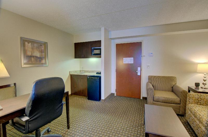 Люкс Кровать Кинг, Holiday Inn Express Blacksburg, An Ihg