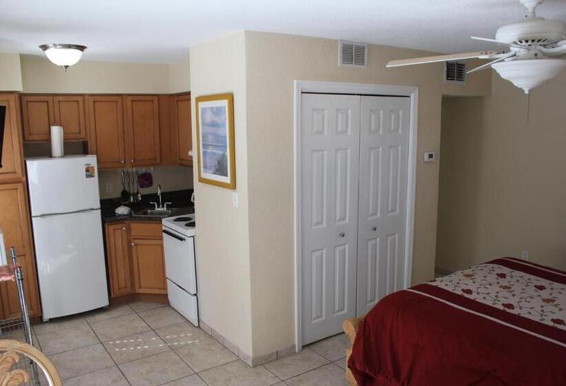 Студия Стандарт, A Beach Retreat On Casey Key