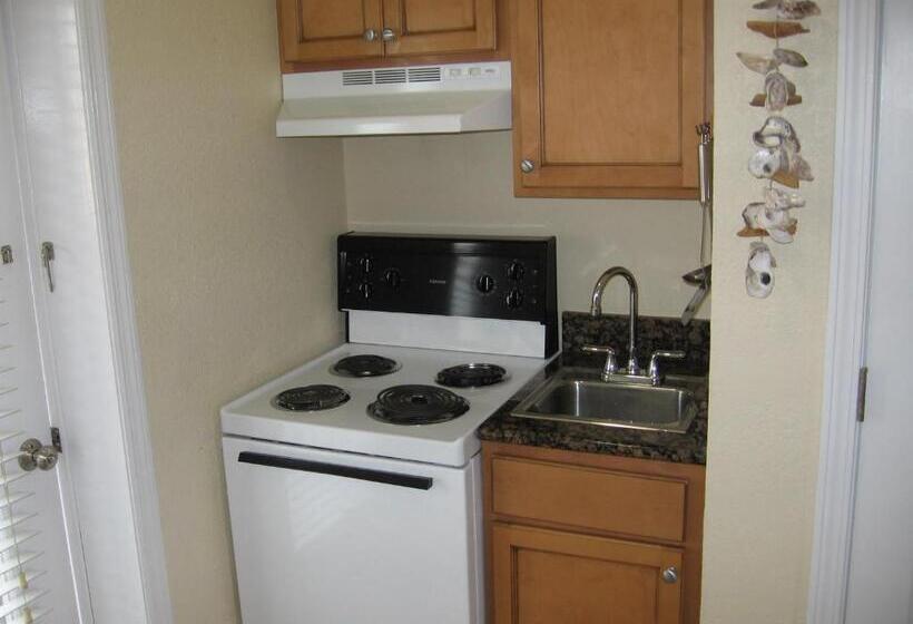 Студия Стандарт, A Beach Retreat On Casey Key