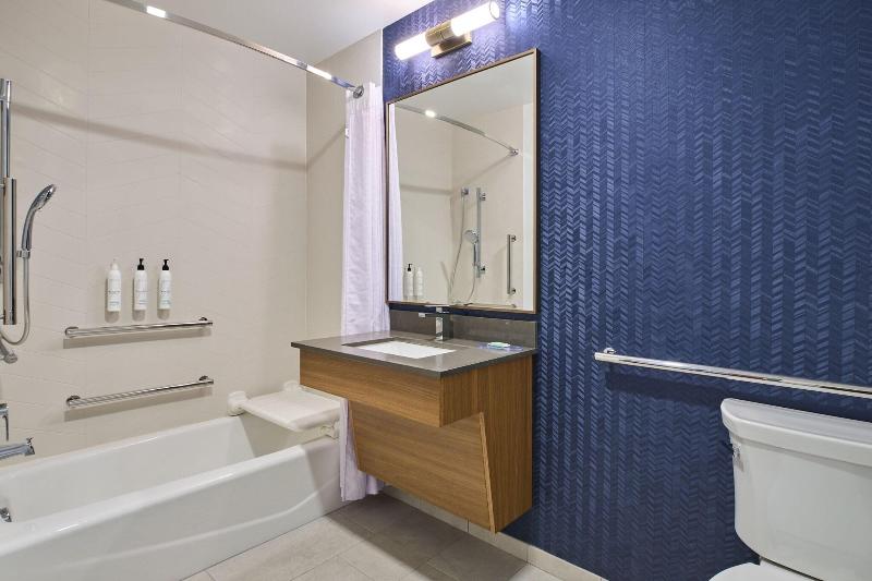 Стандартный Номер Кровать Кинг, Fairfield Inn And Suites By Marriott Winchester