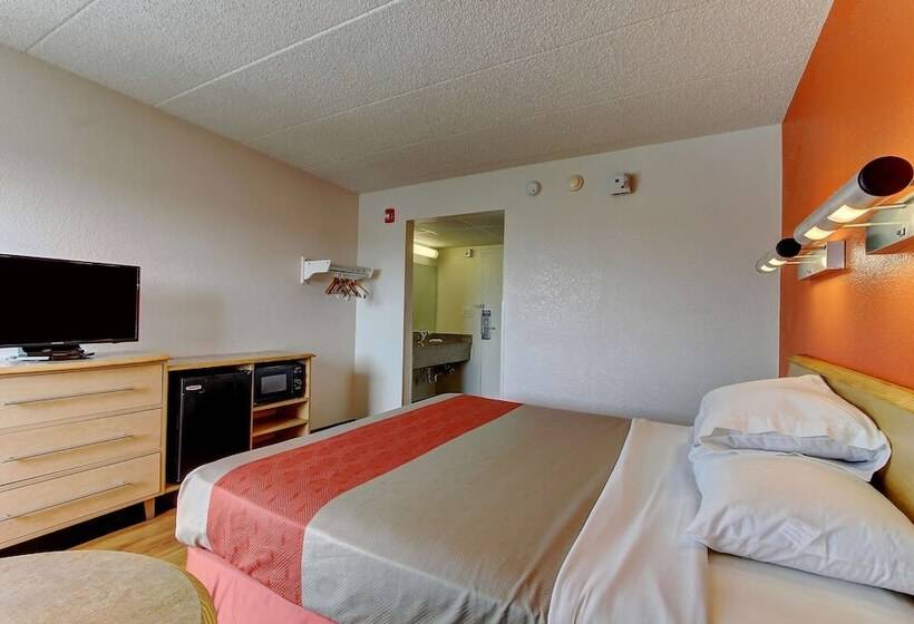 适合残疾人士使用的带双人床的标准间, Motel 6york, Pa  North