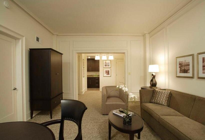 Апартаменты 2 Спальни, Aka Rittenhouse Square