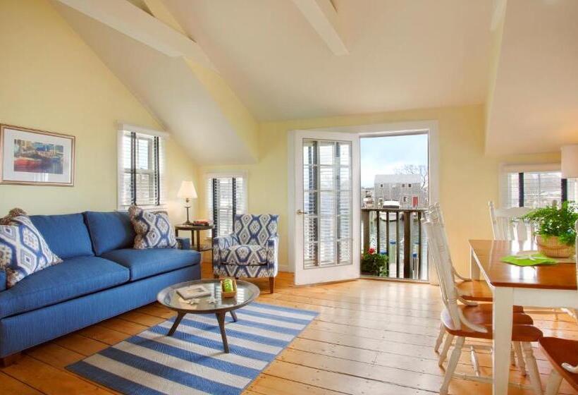 침실 2개 주택, The Cottages At Nantucket Boat Basin