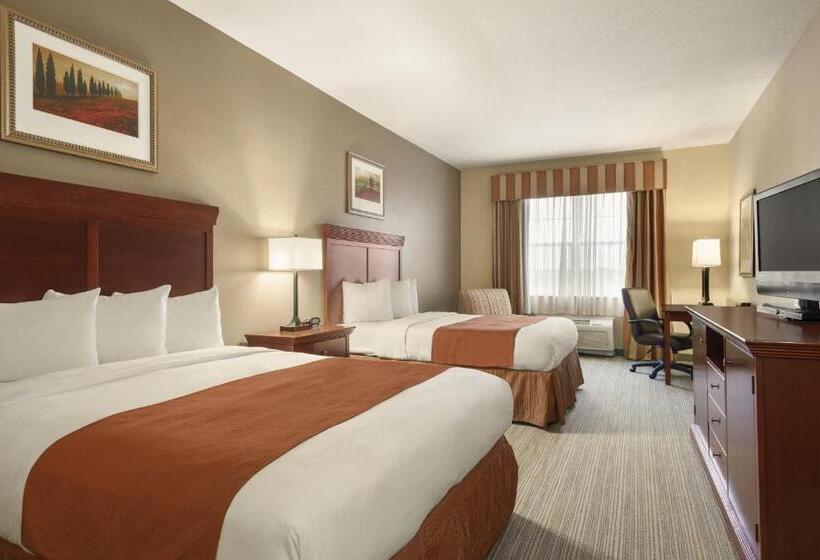Номер Стандарт, Seffner Inn And Suites