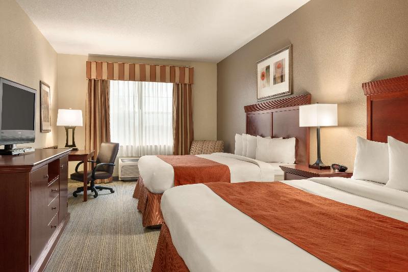 Стандартный Номер Кровать Кинг, Seffner Inn And Suites