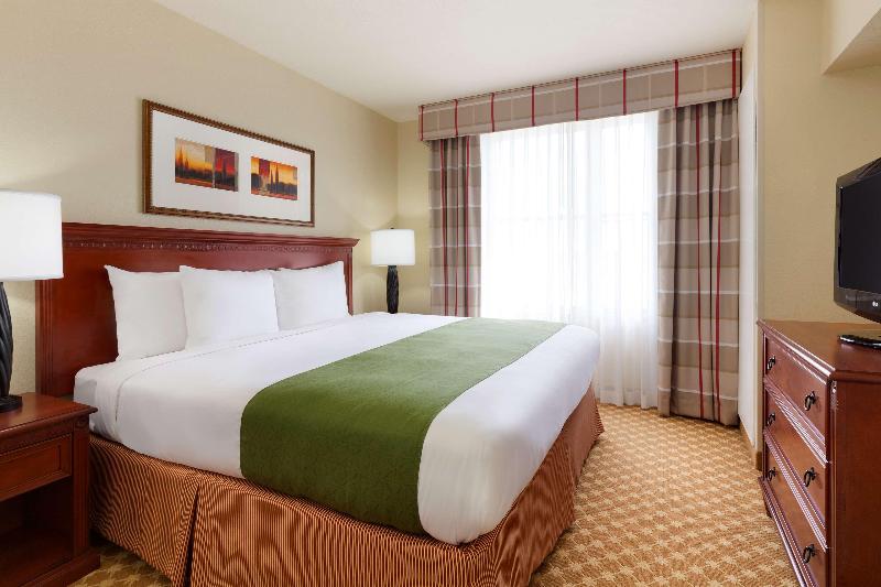 Номер Стандарт Кровать Кинг Адаптированный для Инвалидов, Garner Hotel Gillette South, An Ihg