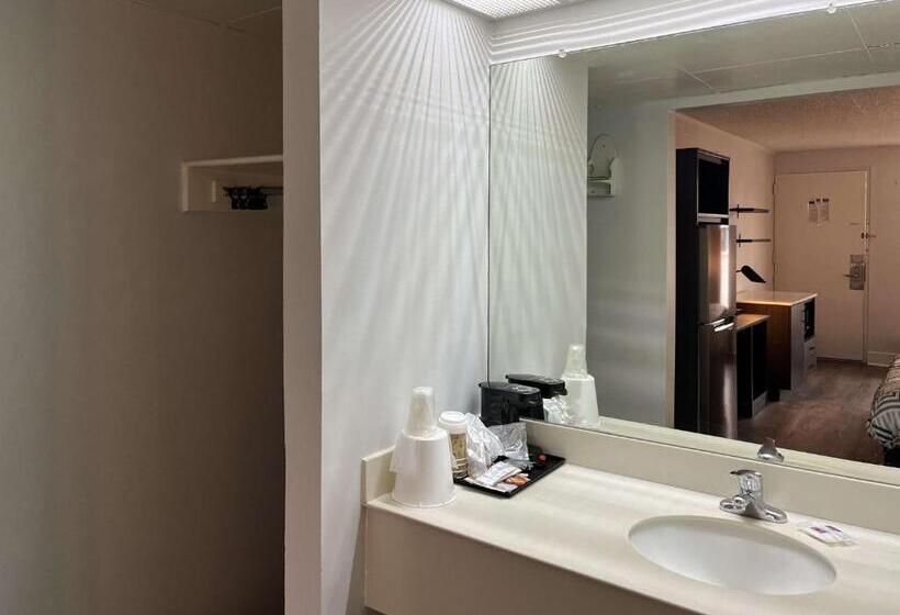 Стандартный Номер Кровать Кинг, Studio 6 Suites Perry, Ga