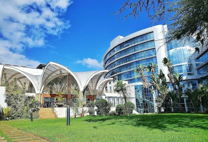 اتاق لوکس, The Boma Nairobi