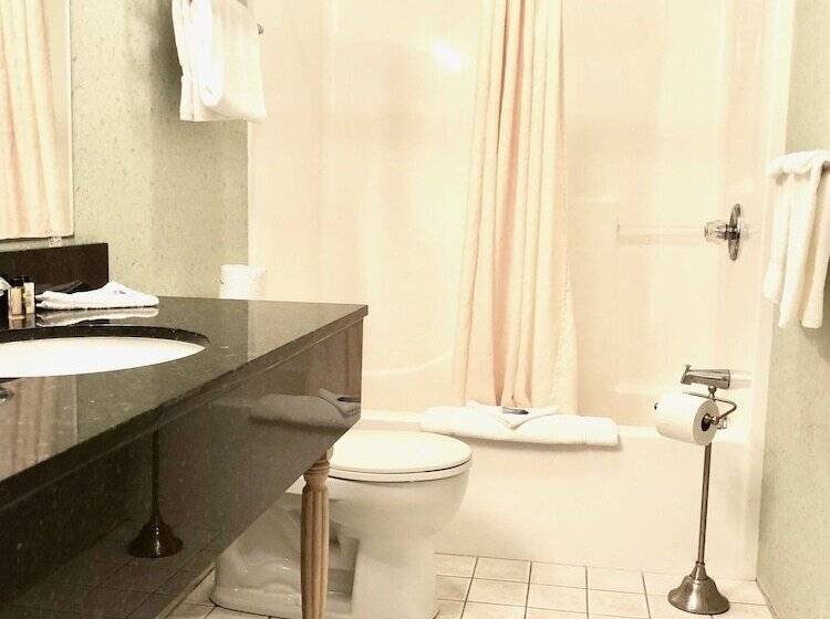 Номер Стандарт, Lyn Aire Motel