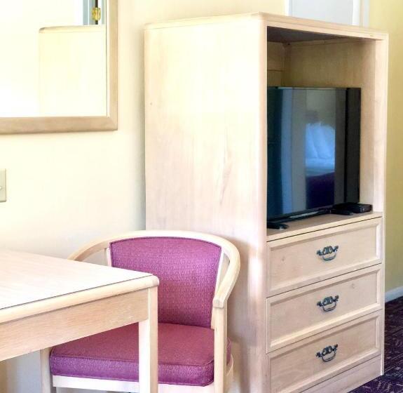 Номер Superior Кровать Кинг, Lyn Aire Motel