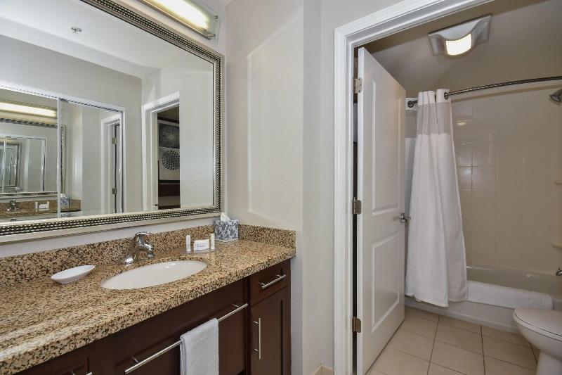 Люкс Кровать Кинг, Residence Inn Charlotte Concord