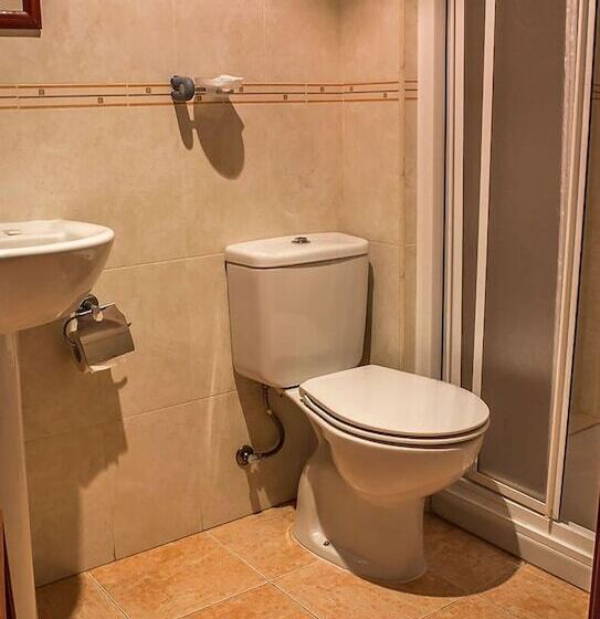디럭스 룸, Hostal Hotil Coruña Centro